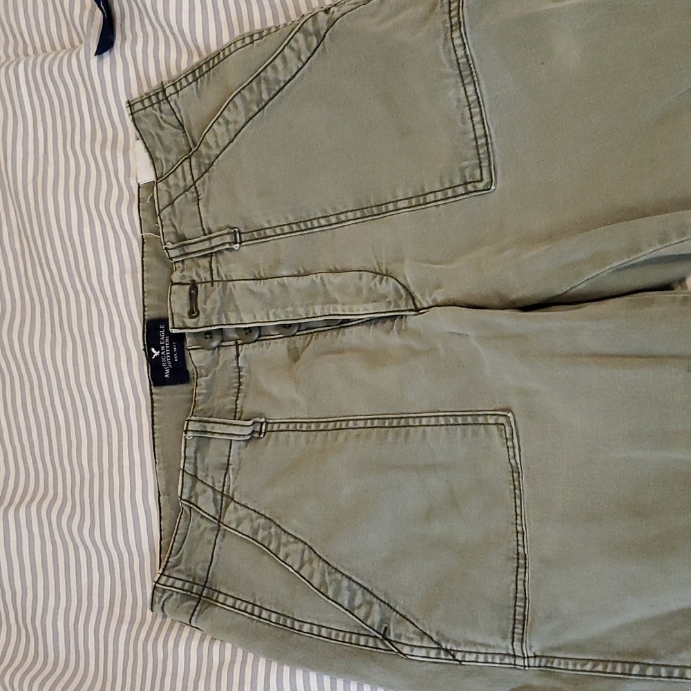 Green cargo pants